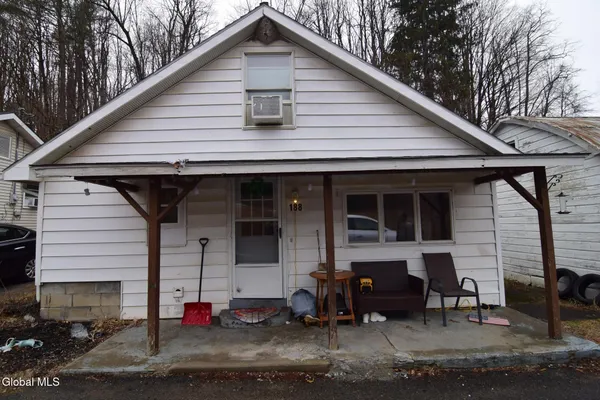 $3,750,000 | 460 Cold Springs Road, Saratoga Springs, NY 12866