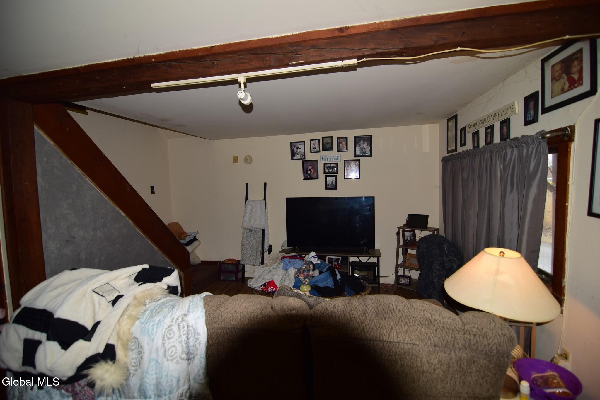 460 Cold Springs Road Saratoga Springs, NY 12866 - Photo 10 of 66 DSC_8447