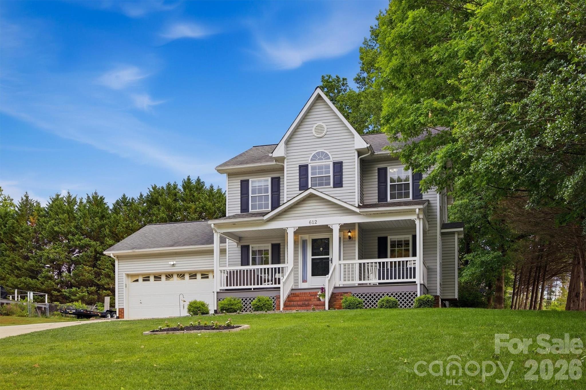 612 35th Street Northeast Conover, NC 28613 - Photo 3 of 37