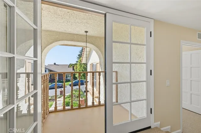 $2,990,000 | 10 Horseshoe Lane, Rolling Hills Estates, CA 90274