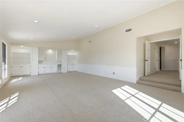 $2,990,000 | 10 Horseshoe Lane, Rolling Hills Estates, CA 90275