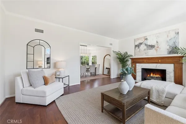 $2,990,000 | 10 Horseshoe Lane, Rolling Hills Estates, CA 90275