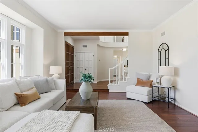 $2,990,000 | 10 Horseshoe Lane, Rolling Hills Estates, CA 90274