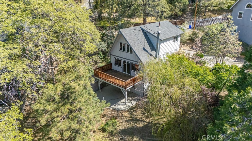 1106 Grass Valley Road Lake Arrowhead, CA 92352 - Photo 54 of 57 an aerial view of a house with a yard