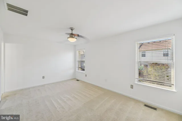 $2,900 | 6330 James Harris Way, Centreville, VA 20121