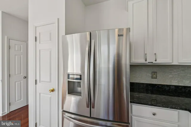 $2,900 | 6330 James Harris Way, Centreville, VA 20121