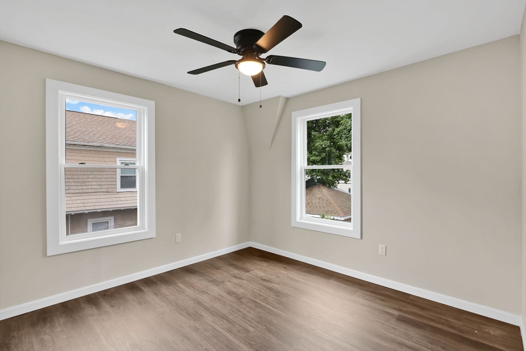 19 Westford Avenue Springfield, MA 01109 - Photo 23 of 26