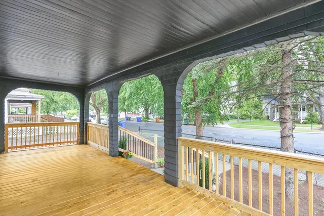 a view of livingroom with kitchen