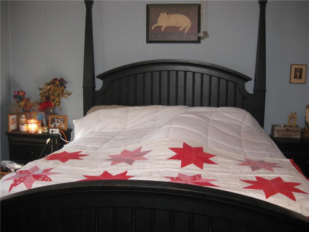 10 North Foster Road Jackson Center, PA 16133 - Photo 14 of 20 Master bedroom....lots of room!