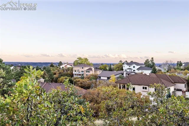 $1,199,000 | 1935 Chateau Point Court, Colorado Springs, CO 80919