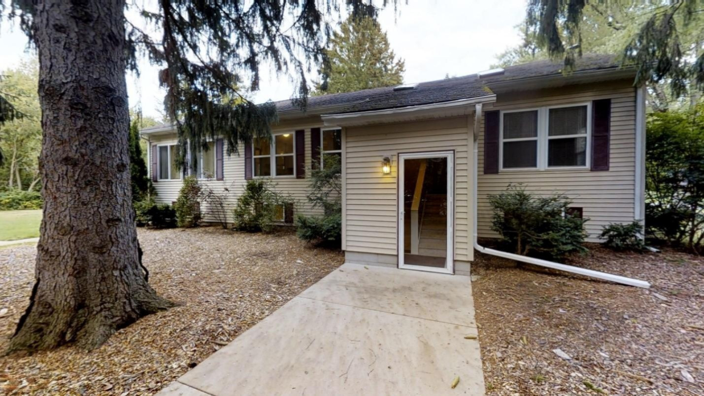8873 Elm Valley Road Three Oaks, MI 49128 - Photo 1 of 22 riley.24