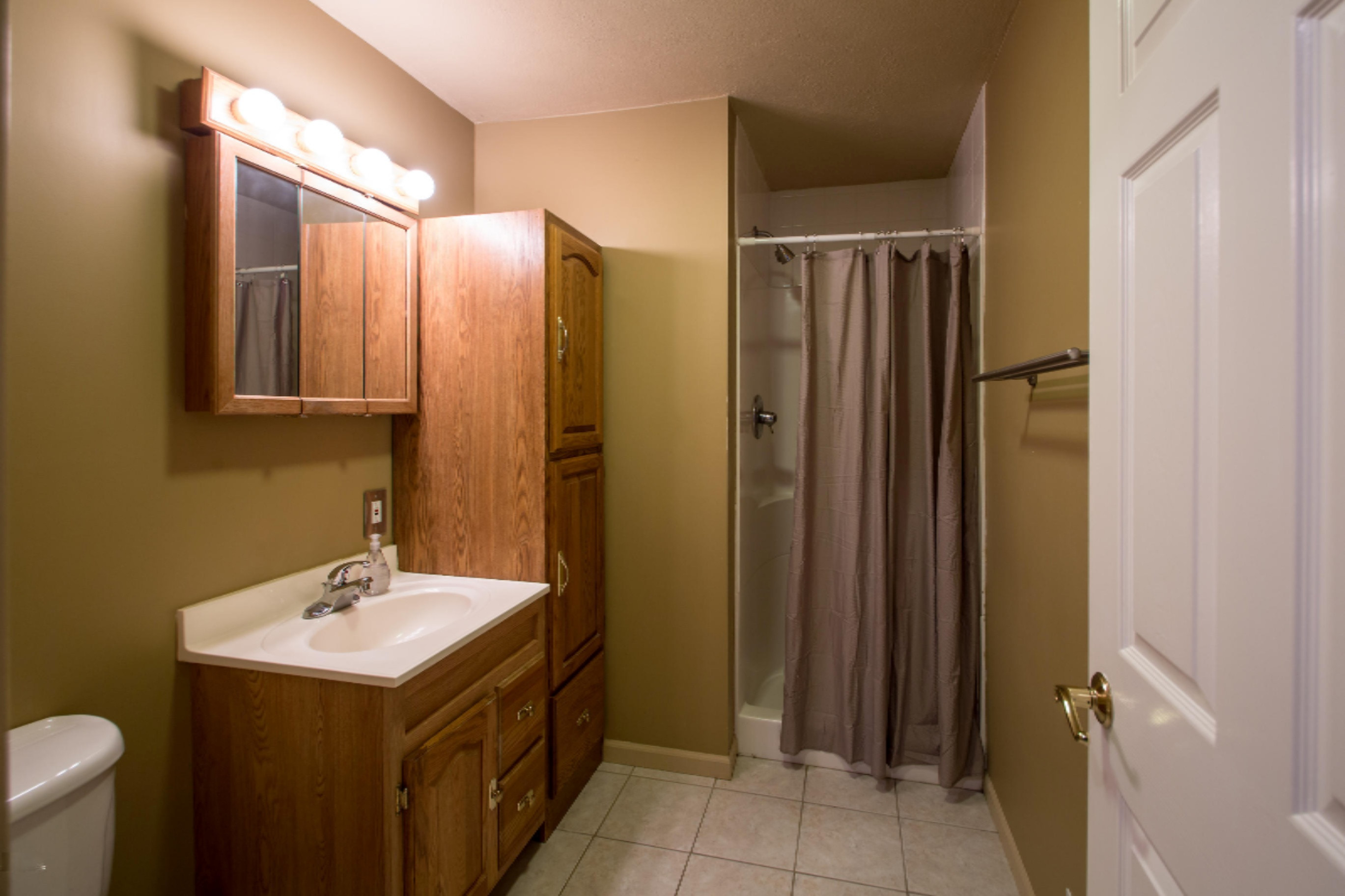 8873 Elm Valley Road Three Oaks, MI 49128 - Photo 10 of 22 Riley.3