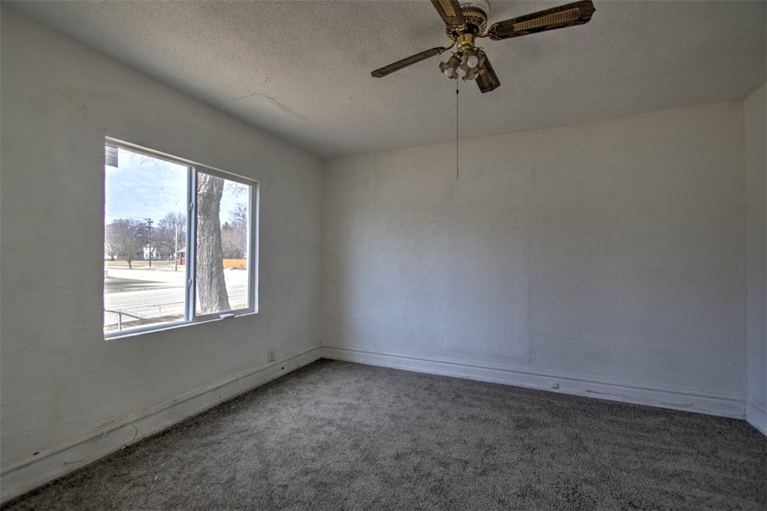 1590 North Water Street Decatur, IL 62526 - Photo 9 of 22