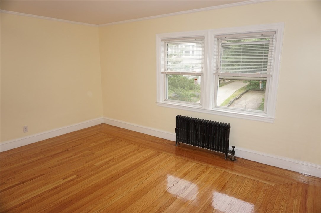 133 Colonial Road Providence, RI 02906 - Photo 14 of 29