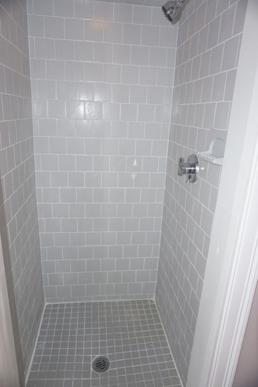 133 Colonial Road Providence, RI 02906 - Photo 22 of 29