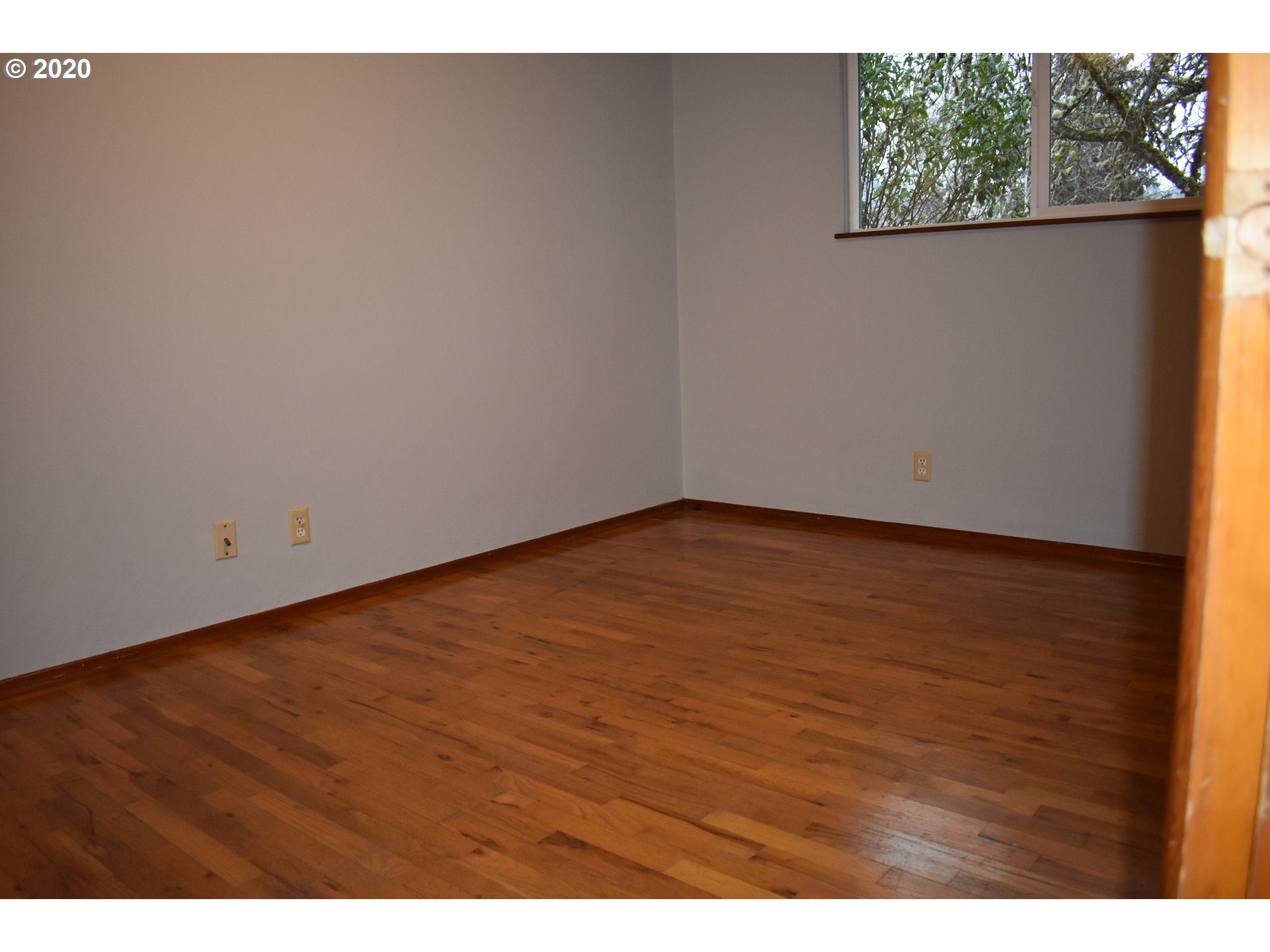 5840 F Street Springfield, OR 97478 - Photo 12 of 19