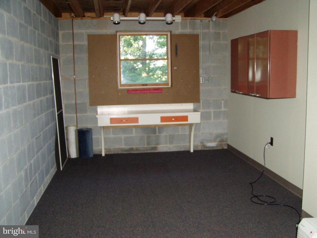 808 Smokestown Road Denver, PA 17517 - Photo 8 of 9 Gallery Image 8