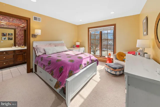 $849,000 | 845 Mallard Drive, Whitehall, PA 18052