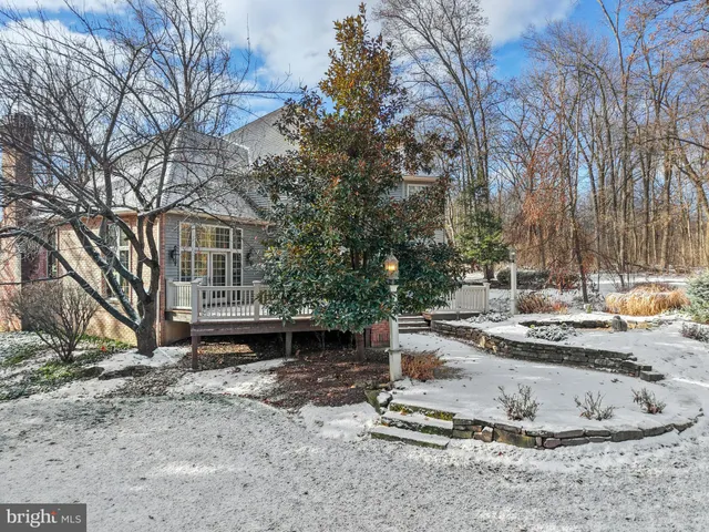 $849,000 | 845 Mallard Drive, Whitehall, PA 18052