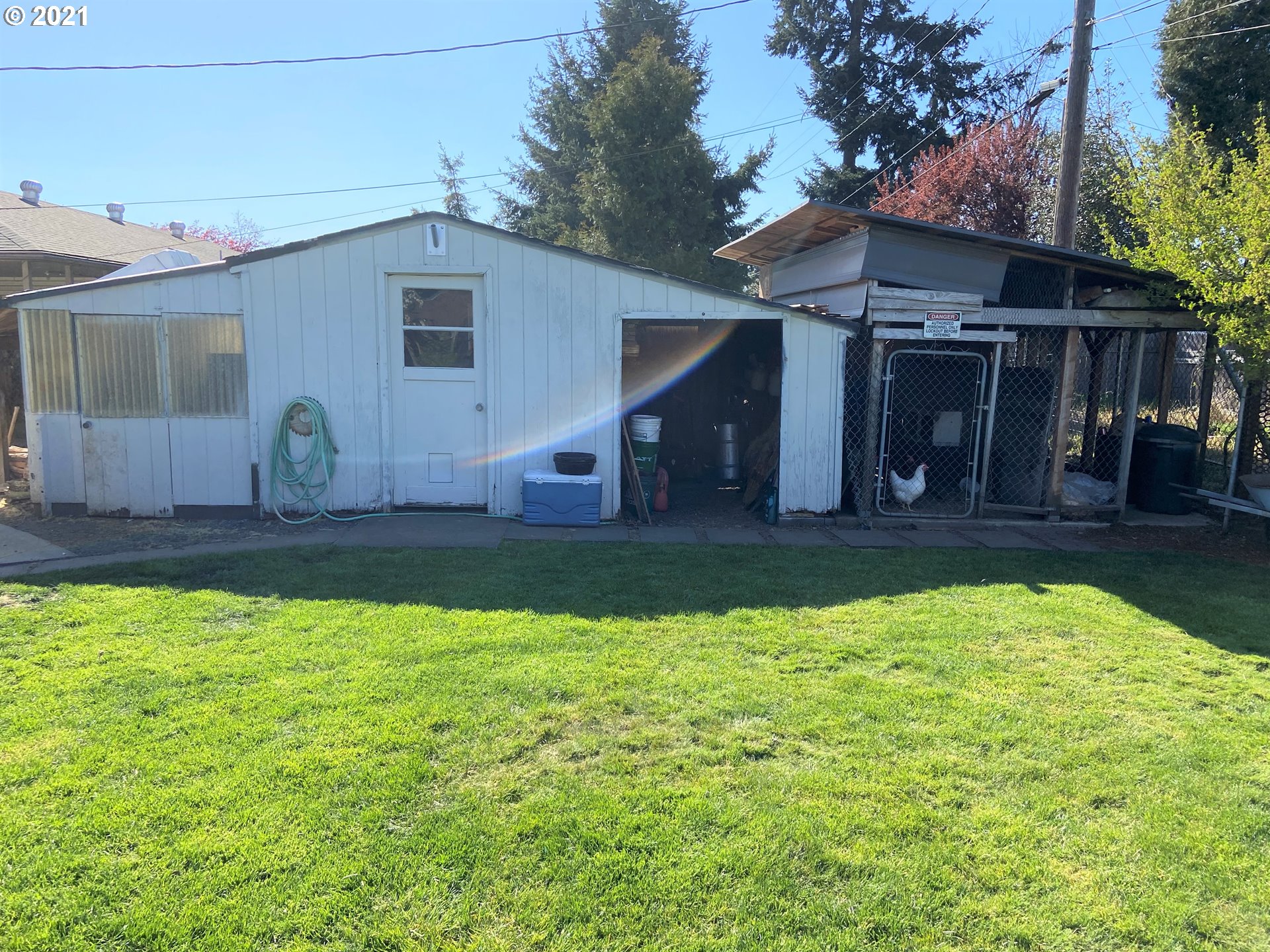 3988 South E Street Springfield, OR 97478 - Photo 17 of 23