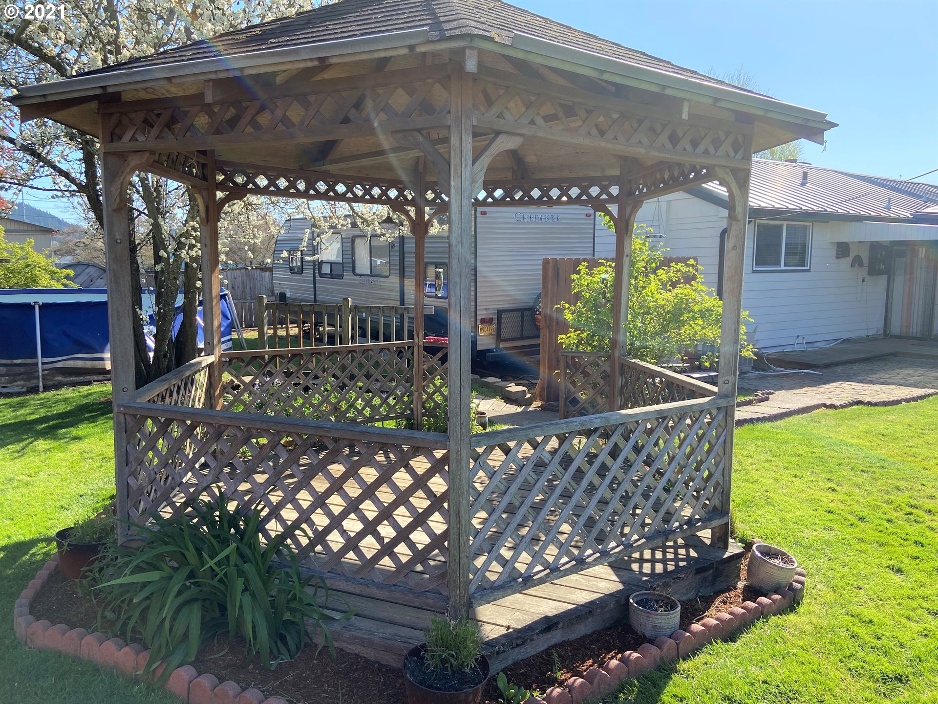 3988 South E Street Springfield, OR 97478 - Photo 22 of 23