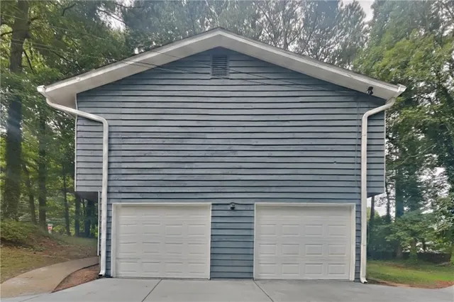 $1,910 | 3069 Jonathan Court Southwest, Snellville, GA 30039