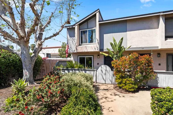 $515,000 | 2135 East Valley Parkway, Unit 28, Escondido, CA 92027