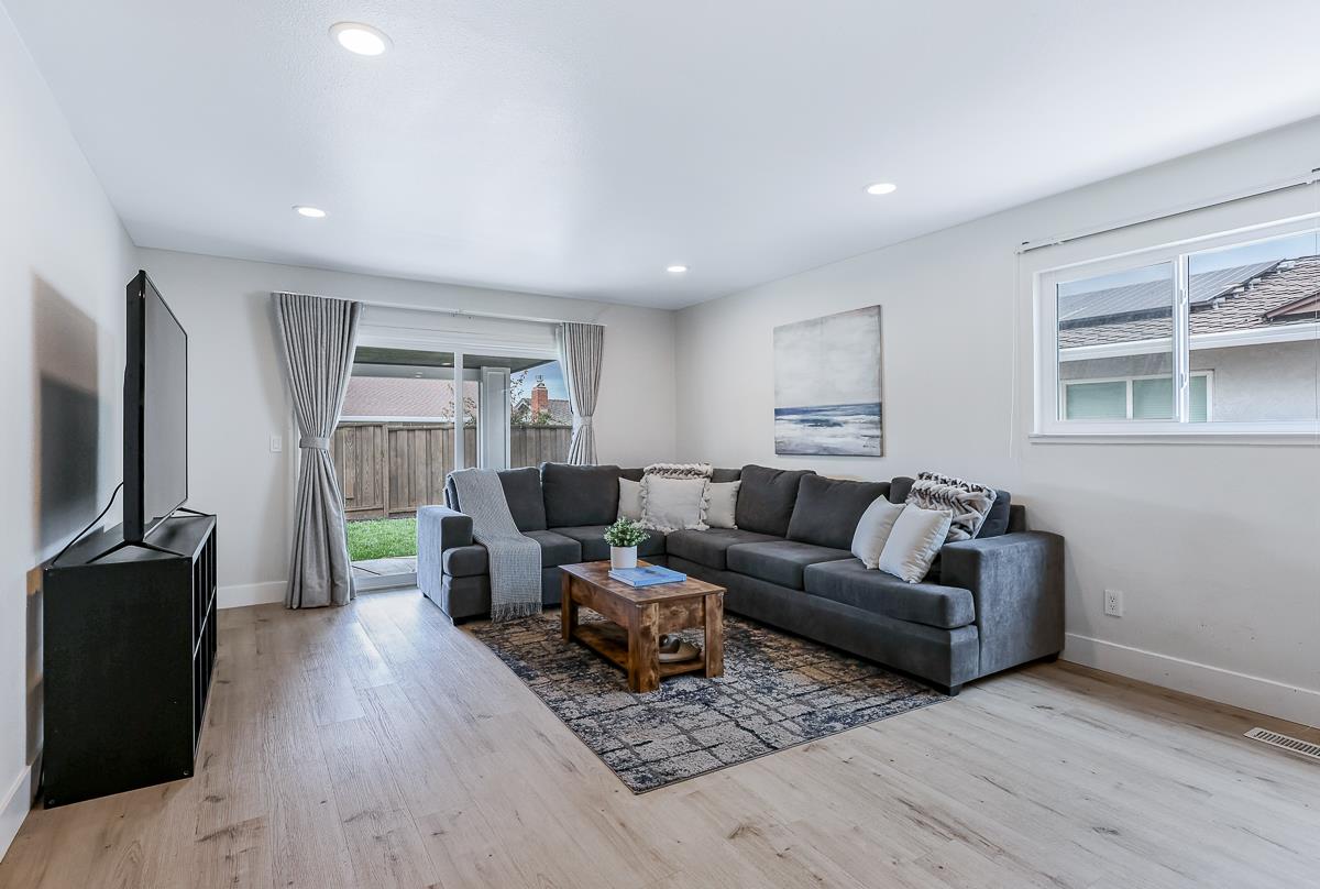 937 Florence Road Livermore, CA 94550 - Photo 17 of 53 Gallery Image 17