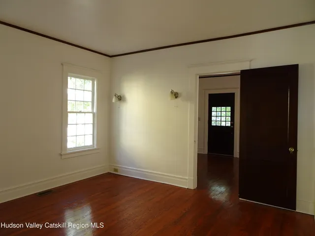 $774,900 | 16 Aitken Avenue, Hudson, NY 12534