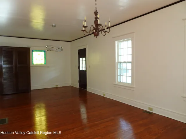 $774,900 | 16 Aitken Avenue, Hudson, NY 12534