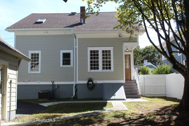 $774,900 | 16 Aitken Avenue, Hudson, NY 12534