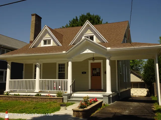 $774,900 | 16 Aitken Avenue, Hudson, NY 12534