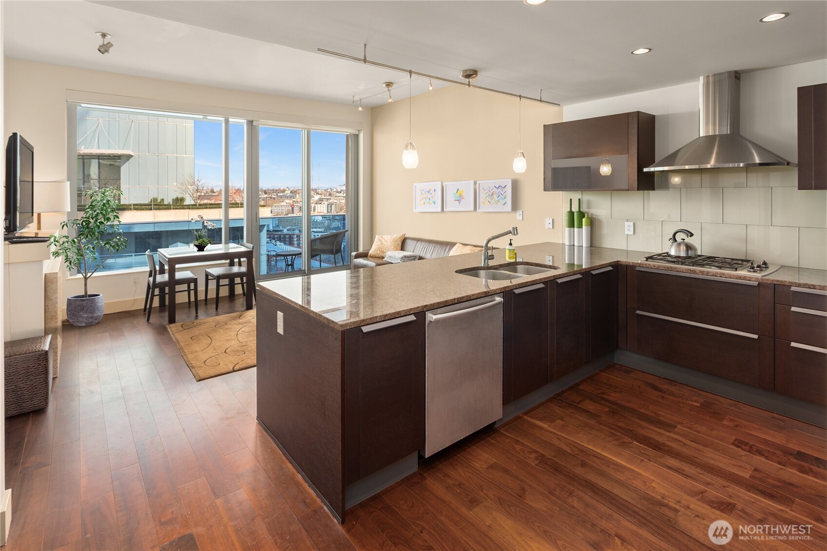 737 Olive Way, Unit 2703 Seattle, WA 98101 - Photo 3 of 26