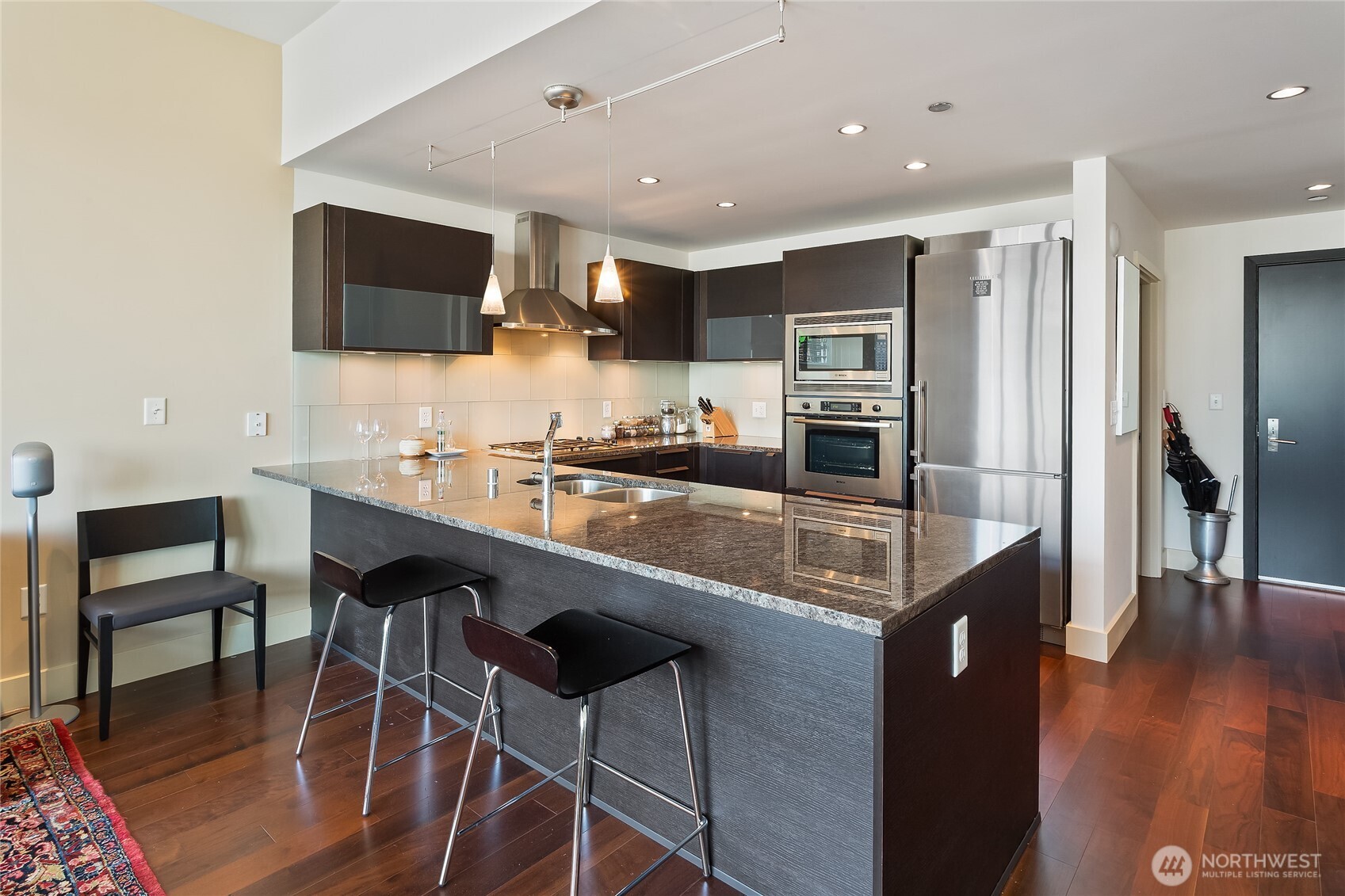 737 Olive Way, Unit 2703 Seattle, WA 98101 - Photo 6 of 26