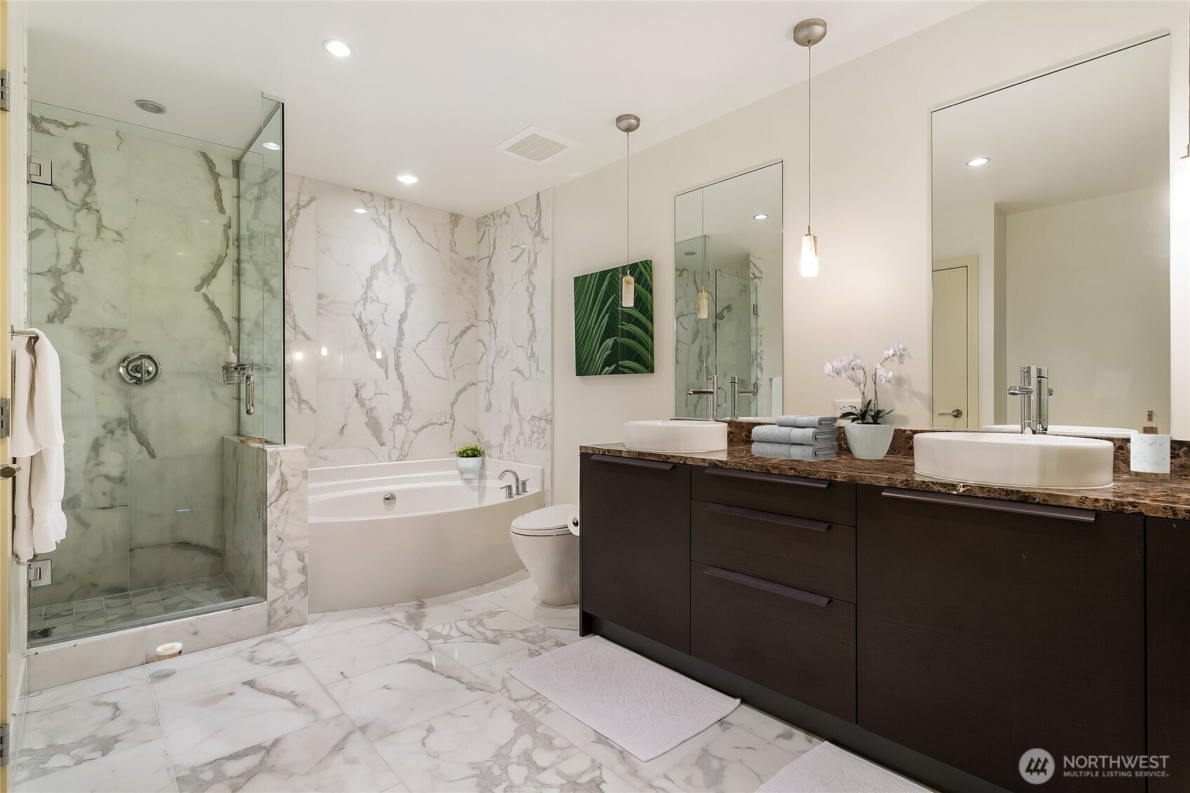 737 Olive Way, Unit 2703 Seattle, WA 98101 - Photo 9 of 26