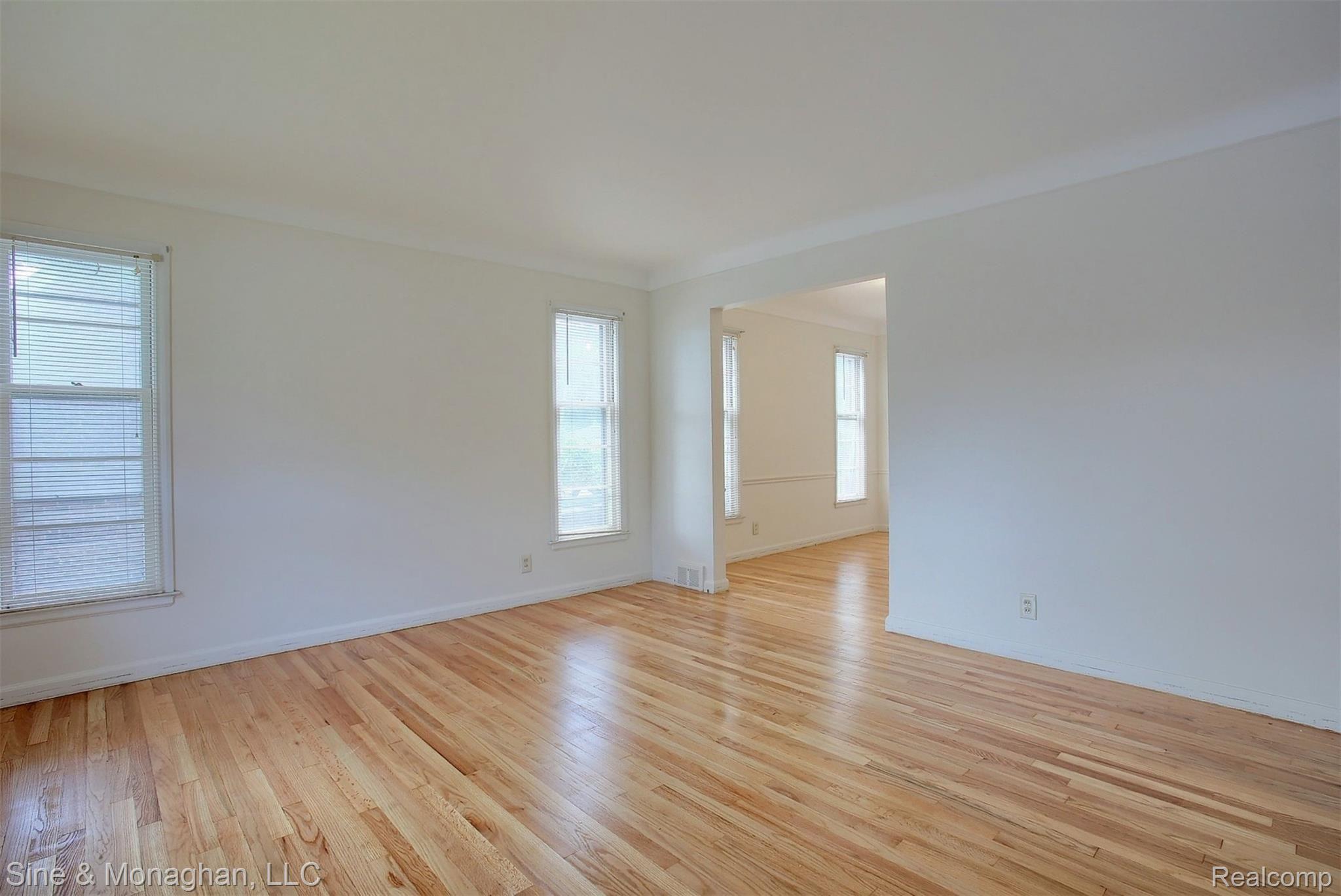 22200 Moross Road Grosse Pointe, MI 48236 - Photo 3 of 25 3-1st-Unit-Living-Room.jpg