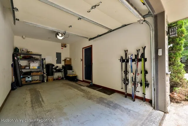 $1,245,000 | 6 Watch Hill Lane, Windham, NY 12496