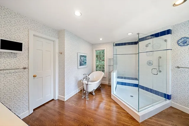 $1,575,000 | 18 Phillips Pond Road, Unit 18, Natick, MA 01760