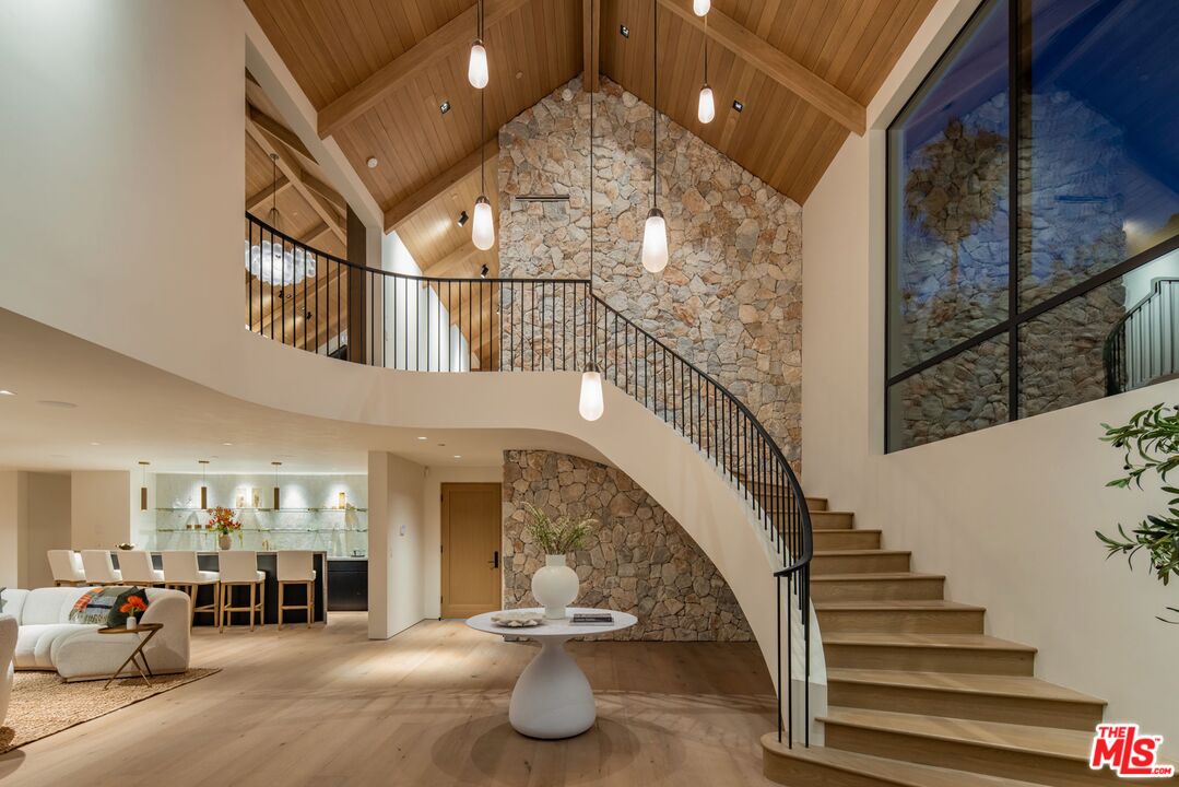 12309 Viewcrest Road Studio City, CA 91604 - Photo 1 of 49 a view of entryway and hall