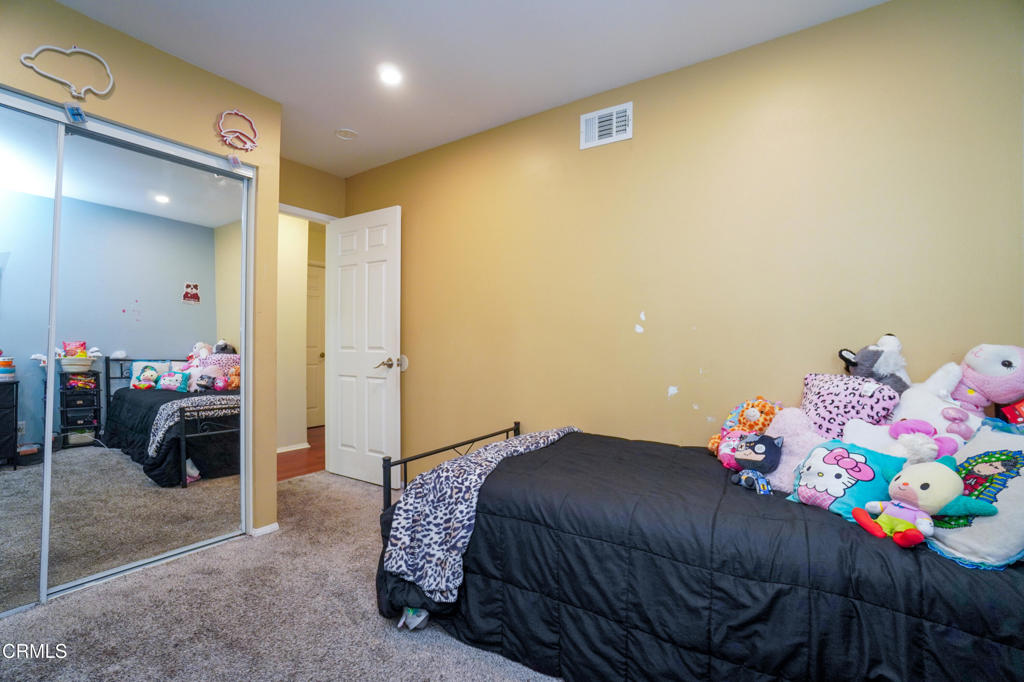 2077 East Bard Road Oxnard, CA 93033 - Photo 13 of 18