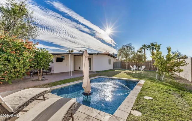 $2,800 | 1964 East Wesleyan Drive, Tempe, AZ 85282