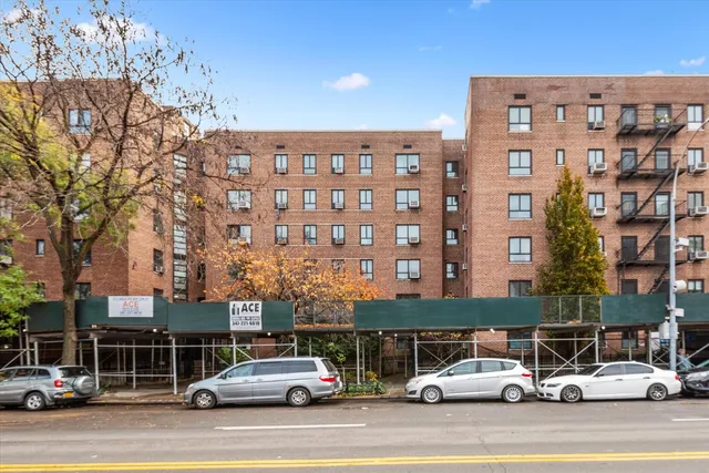 $499,000 | 31 Nagle Avenue, Unit 3H | Washington Heights
