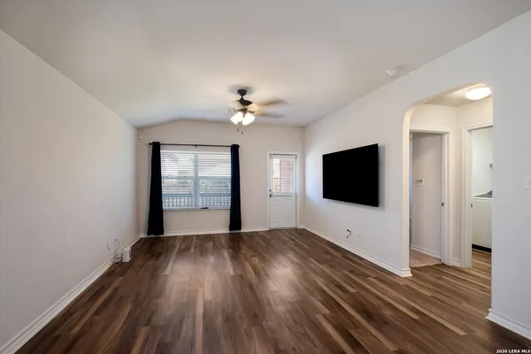 $1,825 | 2840 Tengyc Bow, San Antonio, TX 78245