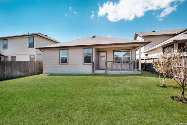 $1,825 | 2840 Tengyc Bow, San Antonio, TX 78245