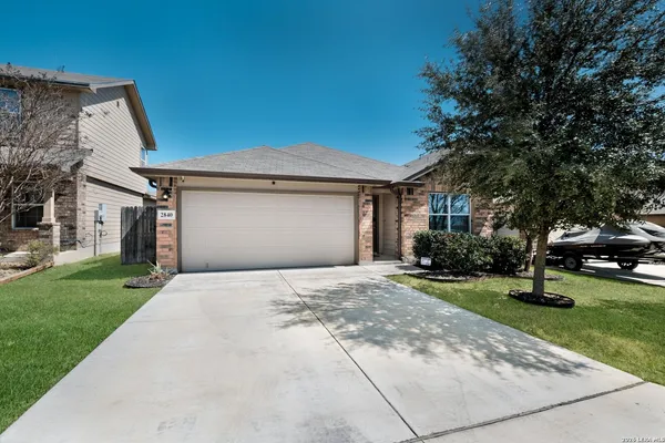 $1,825 | 2840 Tengyc Bow, San Antonio, TX 78245