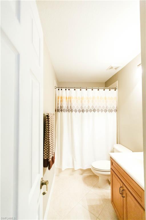9349 Chestnut Tree Loop Fort Myers, FL 33967 - Photo 25 of 35 a view of bathroom with bathtub and shower