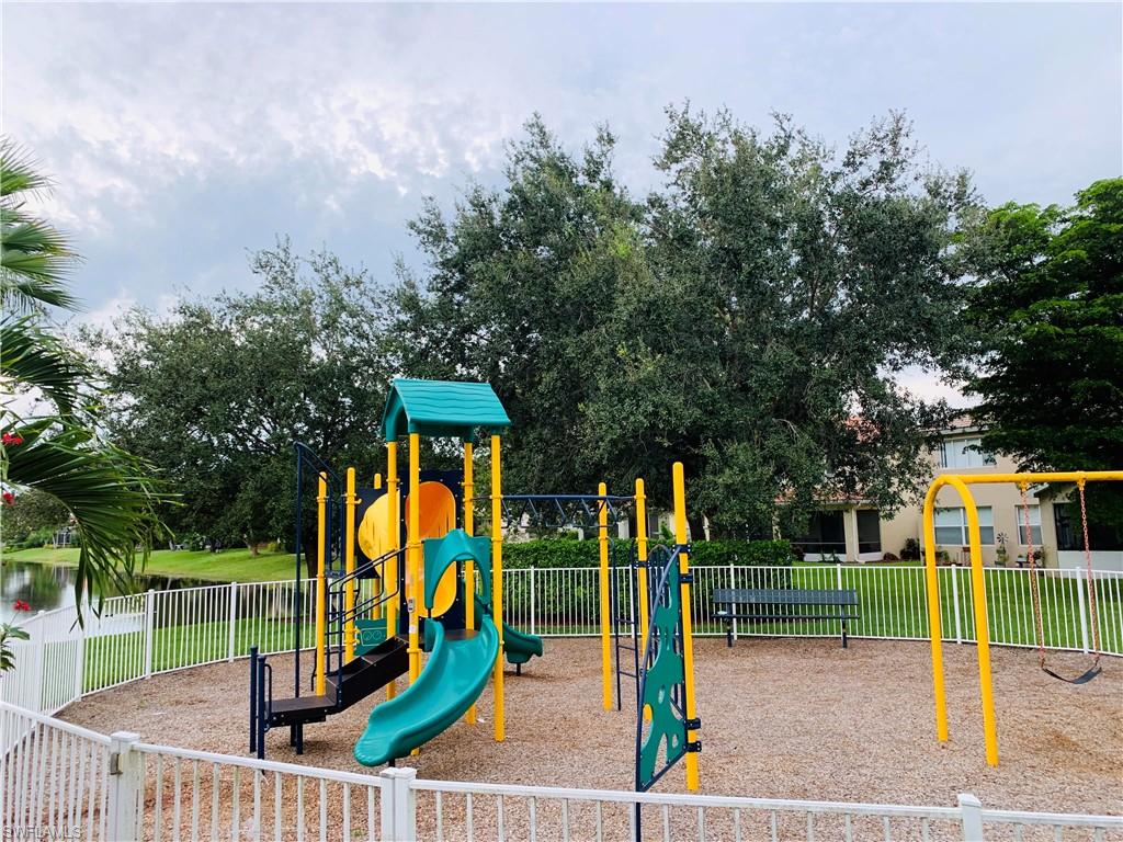 9349 Chestnut Tree Loop Fort Myers, FL 33967 - Photo 33 of 35 a view of outdoor space