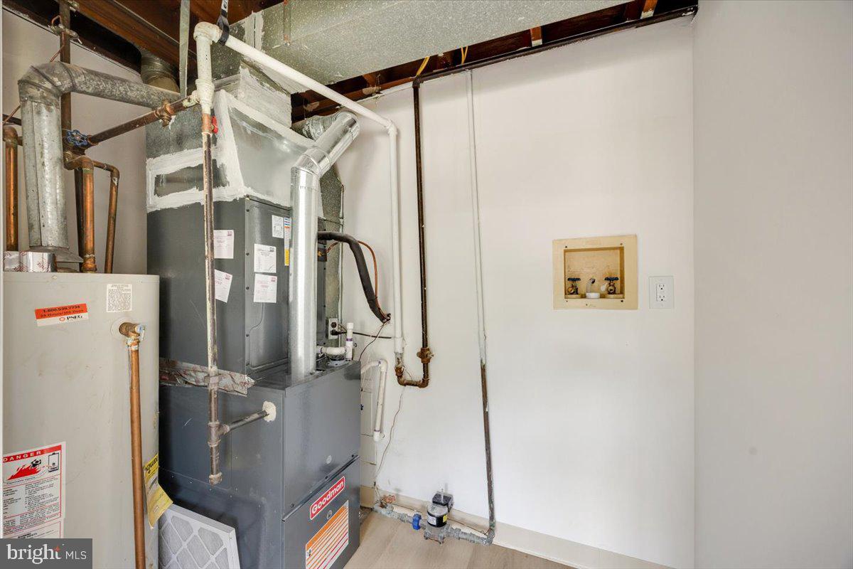 63 Baker Boulevard Marlton, NJ 08053 - Photo 29 of 38 a bathroom with a shower