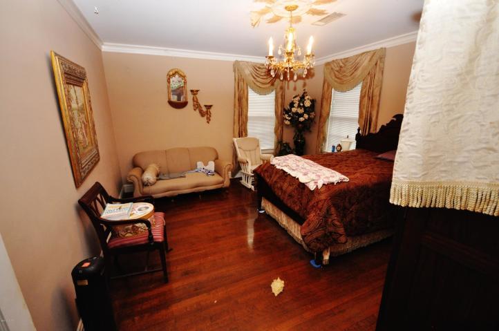 720 Main Street Chipley, FL 32428 - Photo 10 of 37 9