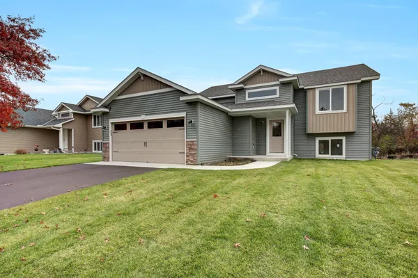 $317,000 | 803 Prateria Avenue, Avon, MN 56310